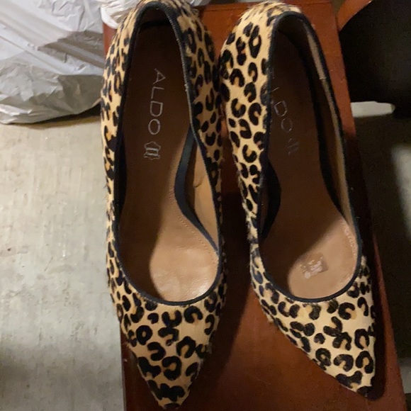 Aldo leopard heels 3inches - Picture 2 of 4